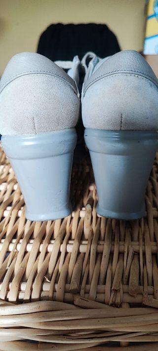 Scarpe donna ginnastica con rialzo n36