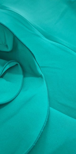 Vestido volantes verde esmeralda