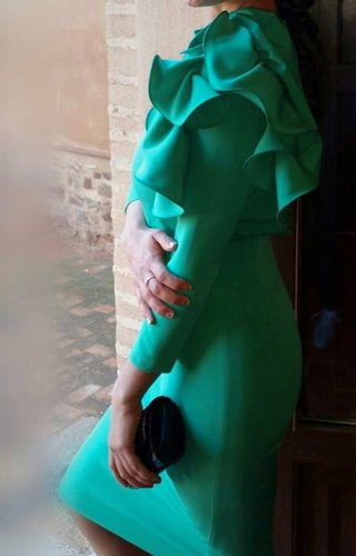 Vestido volantes verde esmeralda