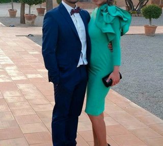 Vestido volantes verde esmeralda
