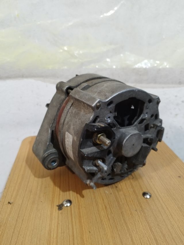 Alternador e30