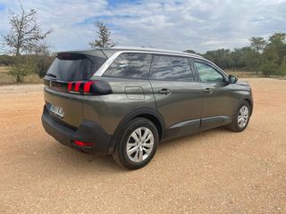 Peugeot 5008 2018
