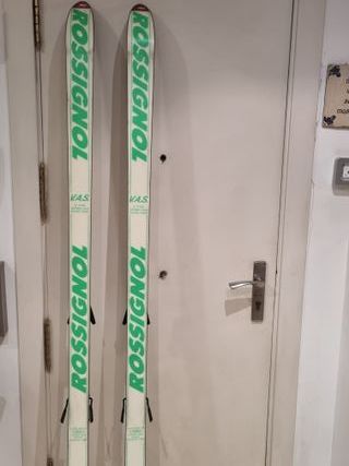 SKIES VINTAGE ROSSIGNOL F4S V.A.S.KEVLAR SL EQUIPE