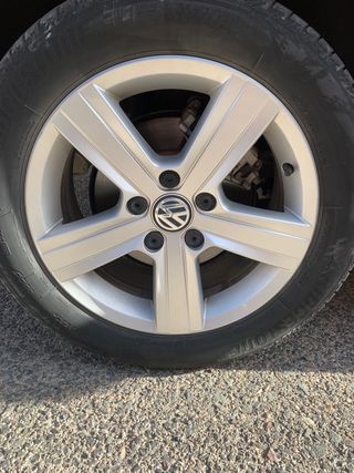 4 llantas + neumaticos al 90% 16” wg originales