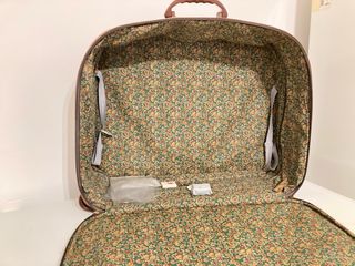 JUEGO DE MALETA y BOLSA DE VIAJE DE PIEL