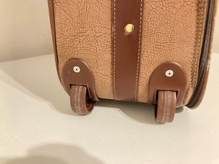 JUEGO DE MALETA y BOLSA DE VIAJE DE PIEL