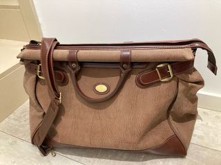 JUEGO DE MALETA y BOLSA DE VIAJE DE PIEL