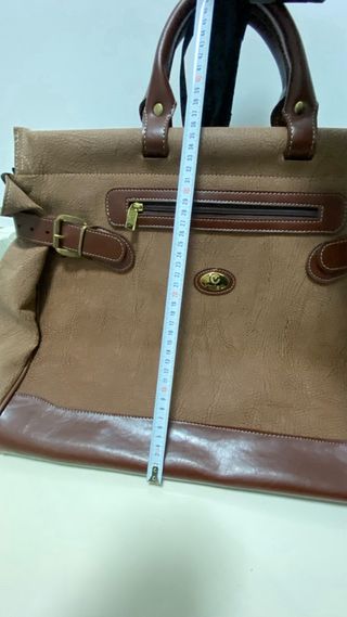 JUEGO DE MALETA y BOLSA DE VIAJE DE PIEL