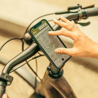 bicicleta elétrica citadina, bambu e linho Cyclik