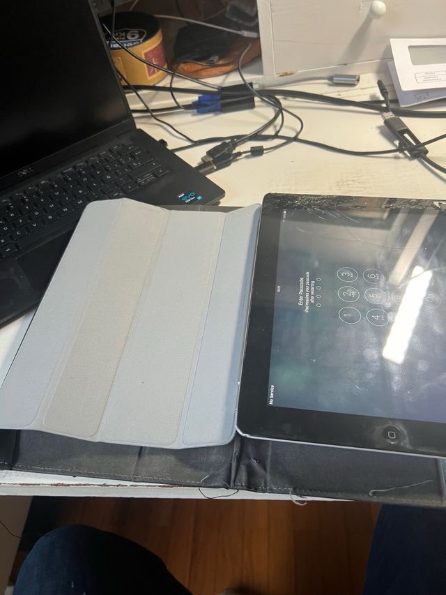 funda ipad gris marca apple