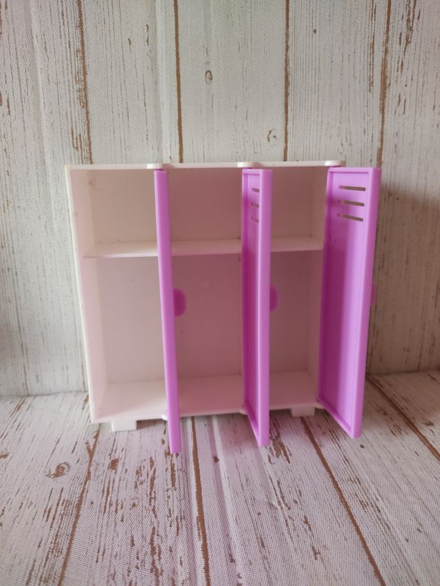 Muñecas Barbie pequeñas, veterinaria y deportistas