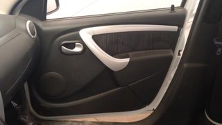 Puerta interior Dacia Logan Break