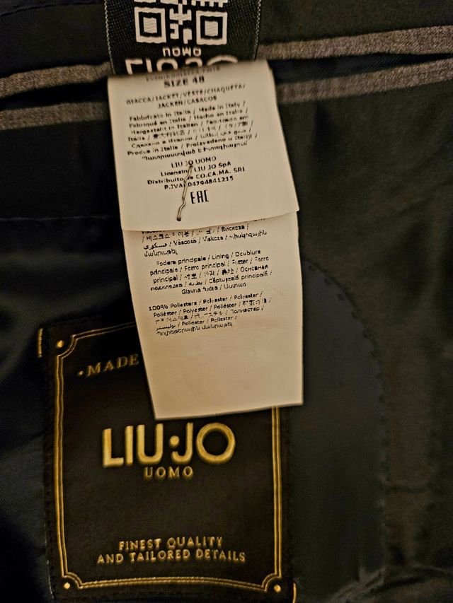 Abito uomo taglia 48