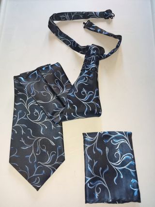 CONJUNTO PADRINO FIESTA PAÑUELO Y CORBATA