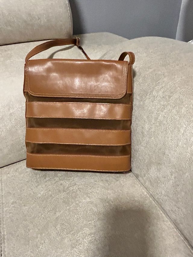 Bolso con transparencias en piel autentica