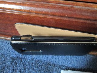 FUNDA MÓVIL NEGRA SIN ESTRENAR PARA LG-D802