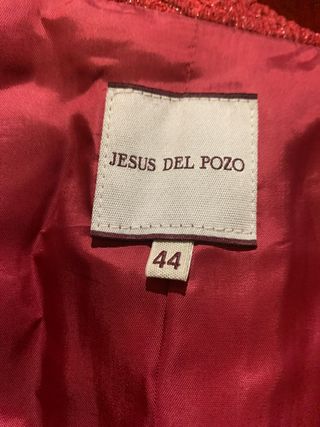 Chaqueta granate talla: 44 Fiesta (Jesus Del Pozo)