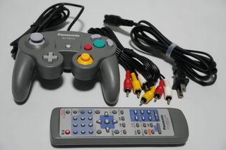 Panasonic Q - Consola híbrida DVD-GC