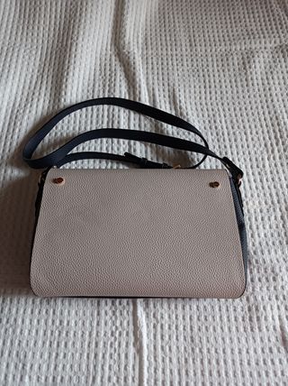 Bolso Parfois negro, usado muy poco