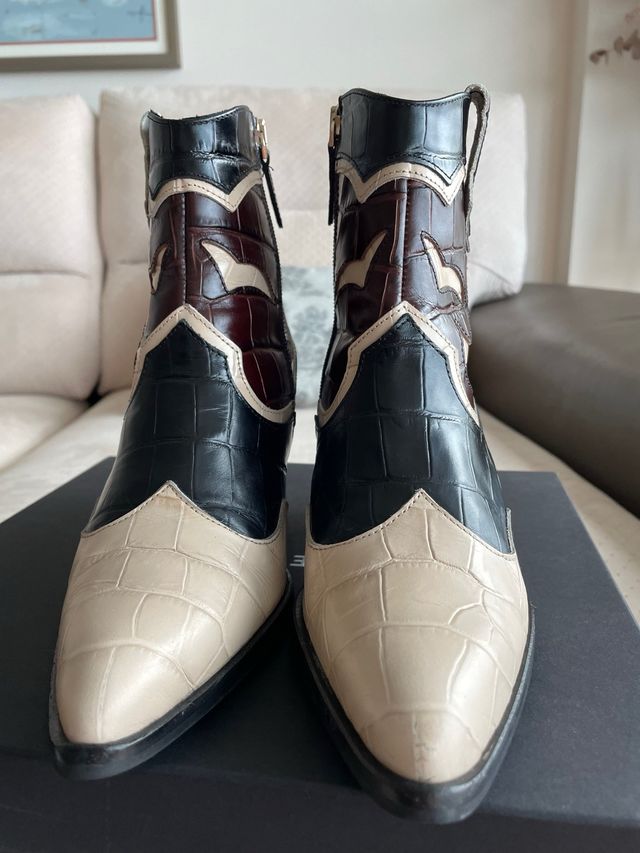 Botin piel tricolor Uterqüe