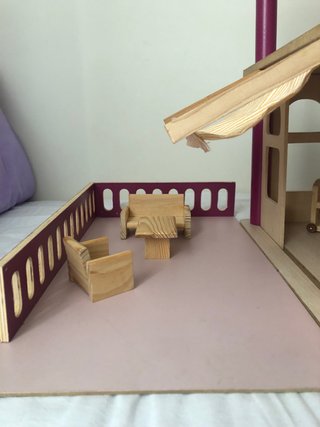 Casa muñecas de madera