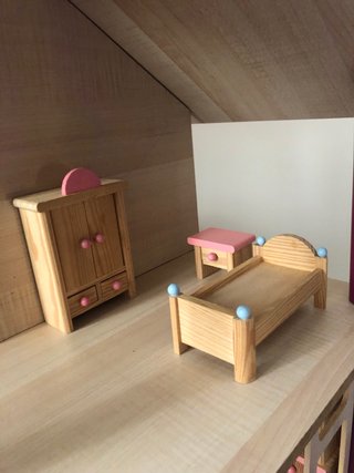 Casa muñecas de madera