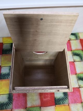 CASETA NIDO AGAPORNI