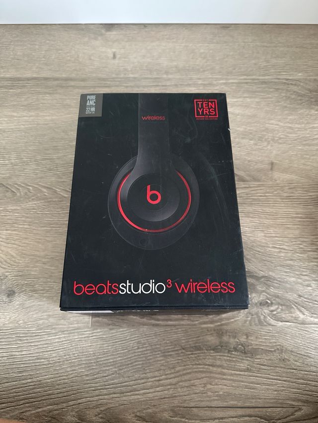 Beats studio 3 wireless 10 years edition