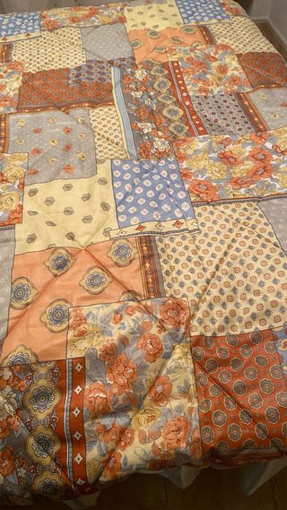 Edredón de cama de 90cm. 2 x 10€ c/u