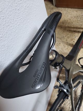 Bicicleta carretera de carbono