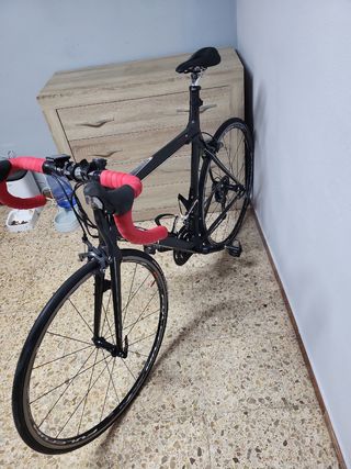 Bicicleta carretera de carbono