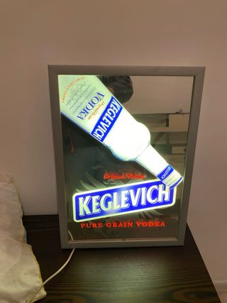 Insegna KEGLEVICH luminosa