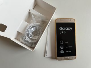 Samsung Galaxy J7