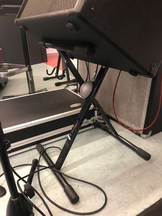 Supporto per amplificatori Proel