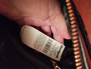 Bolso negro Desigual tipo sobre