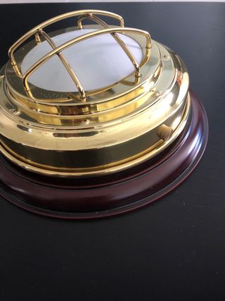 Apliques de pared interior 22,5 cm de diámetro.