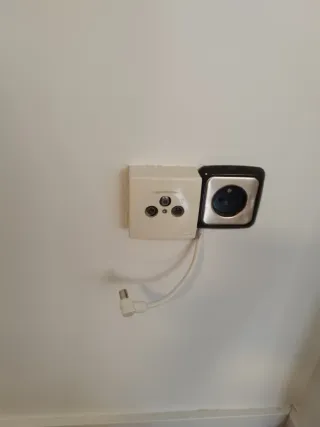 Se hacen todo tipo de trabajo de electricidad pida