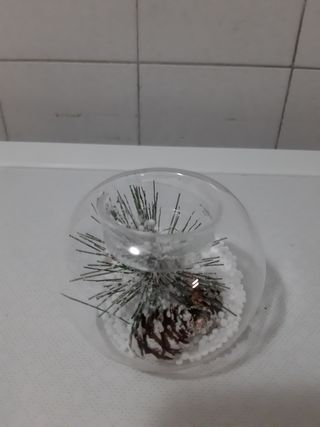 sfera natale con neve portacandela
