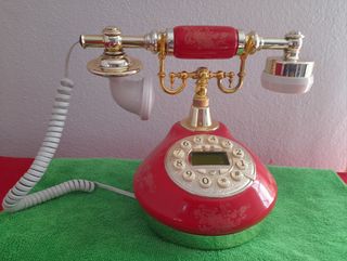 Teléfono model vintage con cable