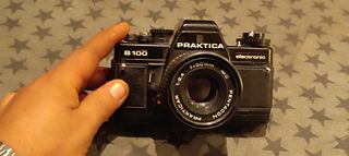 Cámara Práktica
