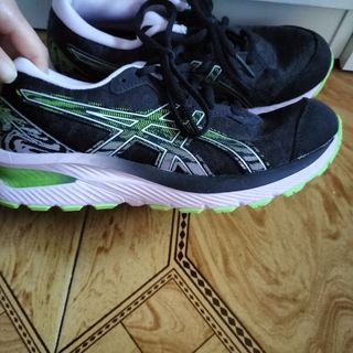 Tenis Asics