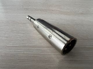 Adaptador XLR macho a Jack macho TRS