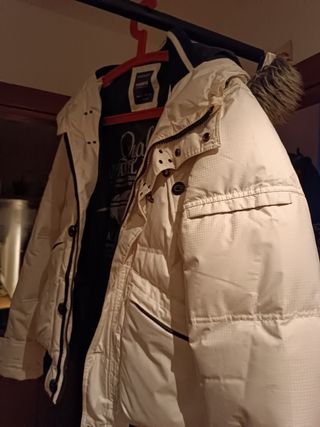 Chaqueta plumas invierno pull and bear