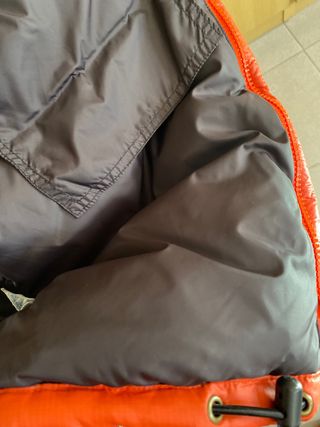 bonita chaqueta Reebok sin estrenar