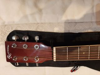 Guitarra acústica Rochester