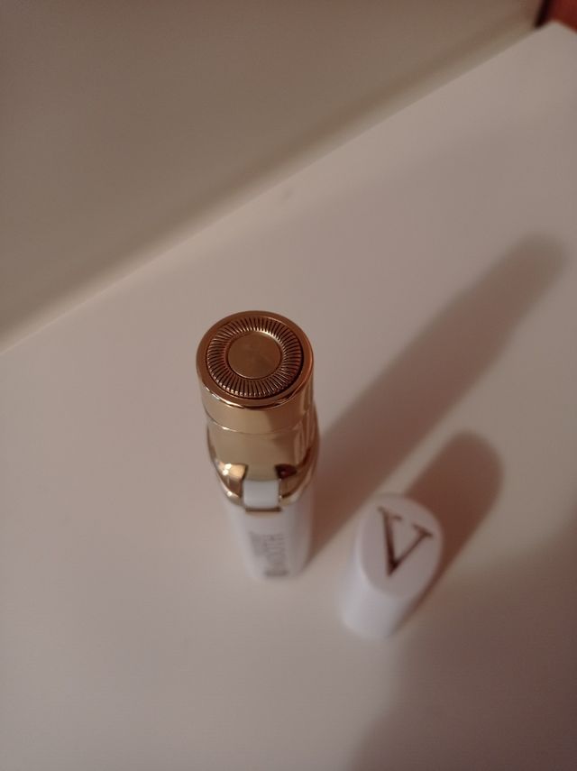 Epilatore viso / rasoio donna 