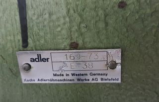 Maquina de coser ADLER 169-73