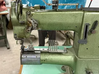 Maquina de coser ADLER 169-73