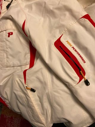 TRAJE ESQUÍ MUJER “PEAK PERFORMANCE”.