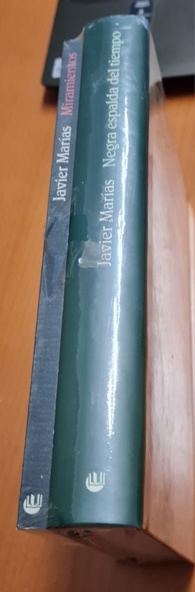 2 libros NEGRA ESPALDA DEL TIEMPO-MIRAMIENTOS